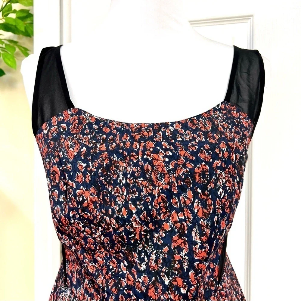 BCBGeneration Women's Size 4 Blue Red Ditzy Floral Motif mesh lined cottagecore